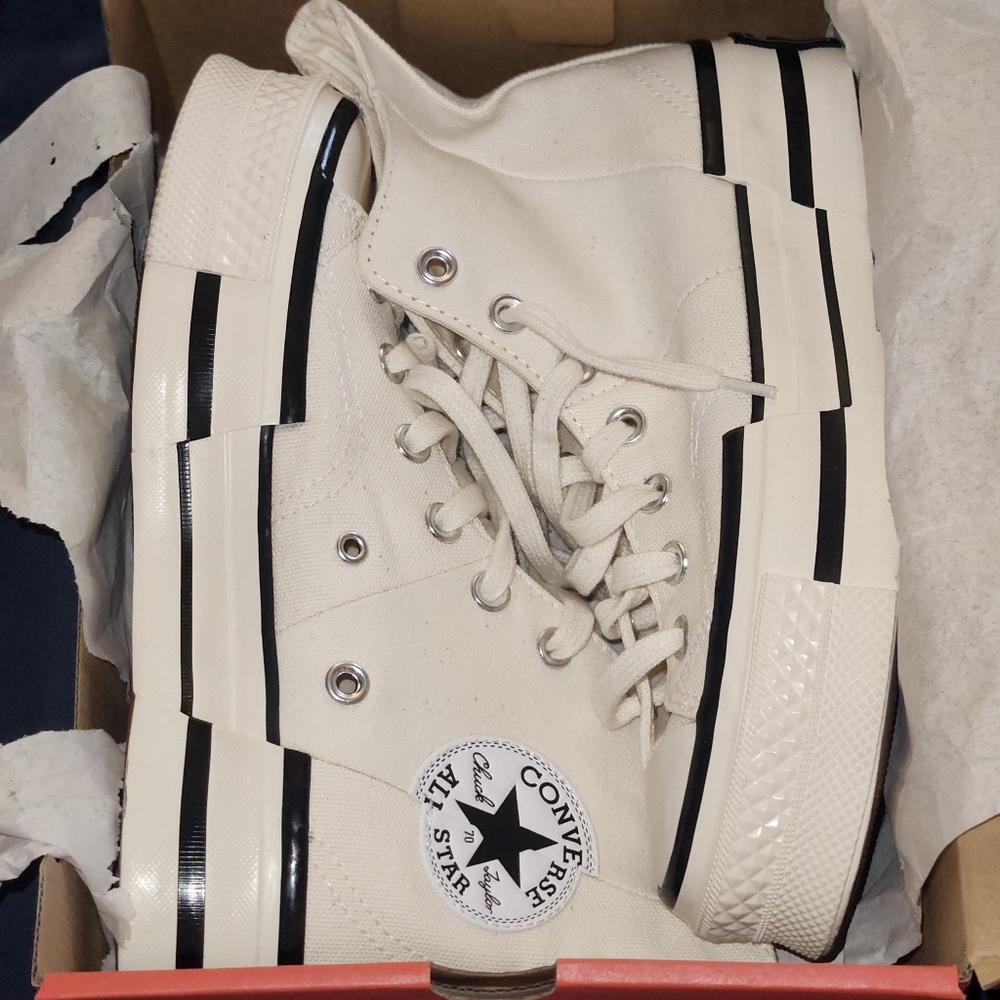 Converse Chuck 70 Plus HI Size 7.5 Womens (Unisex so can be Mens 5.5)